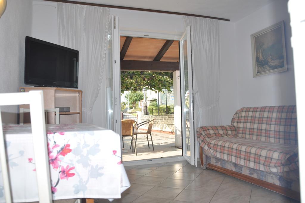 Franko Apartmani Zambratija (Istria) Exterior foto